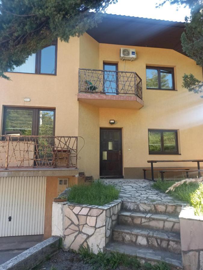 Villa Sun Visoko Exterior photo