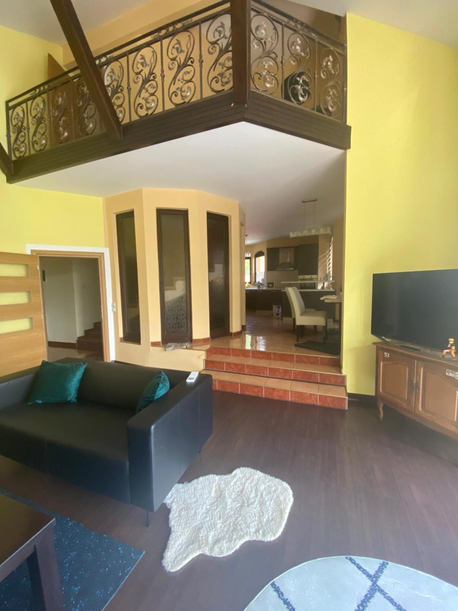 Villa Sun Visoko Exterior photo