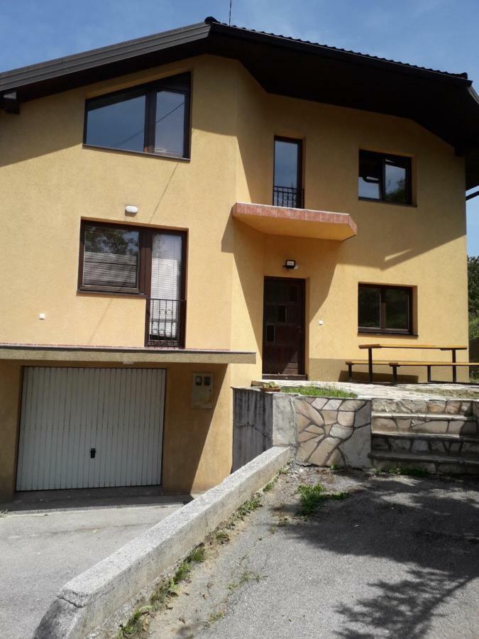 Villa Sun Visoko Exterior photo